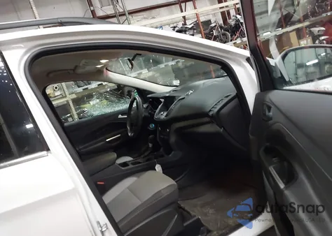 2017 Ford Escape Se z USA, uszkodzony, nr VIN 1FMCU9GD9HUE57923